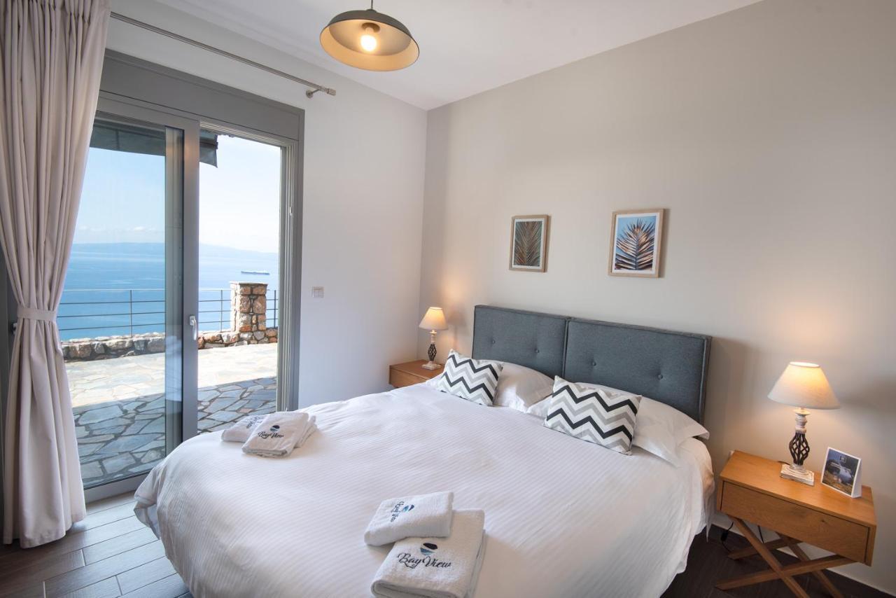 Bay View Guesthouses Каламата Экстерьер фото